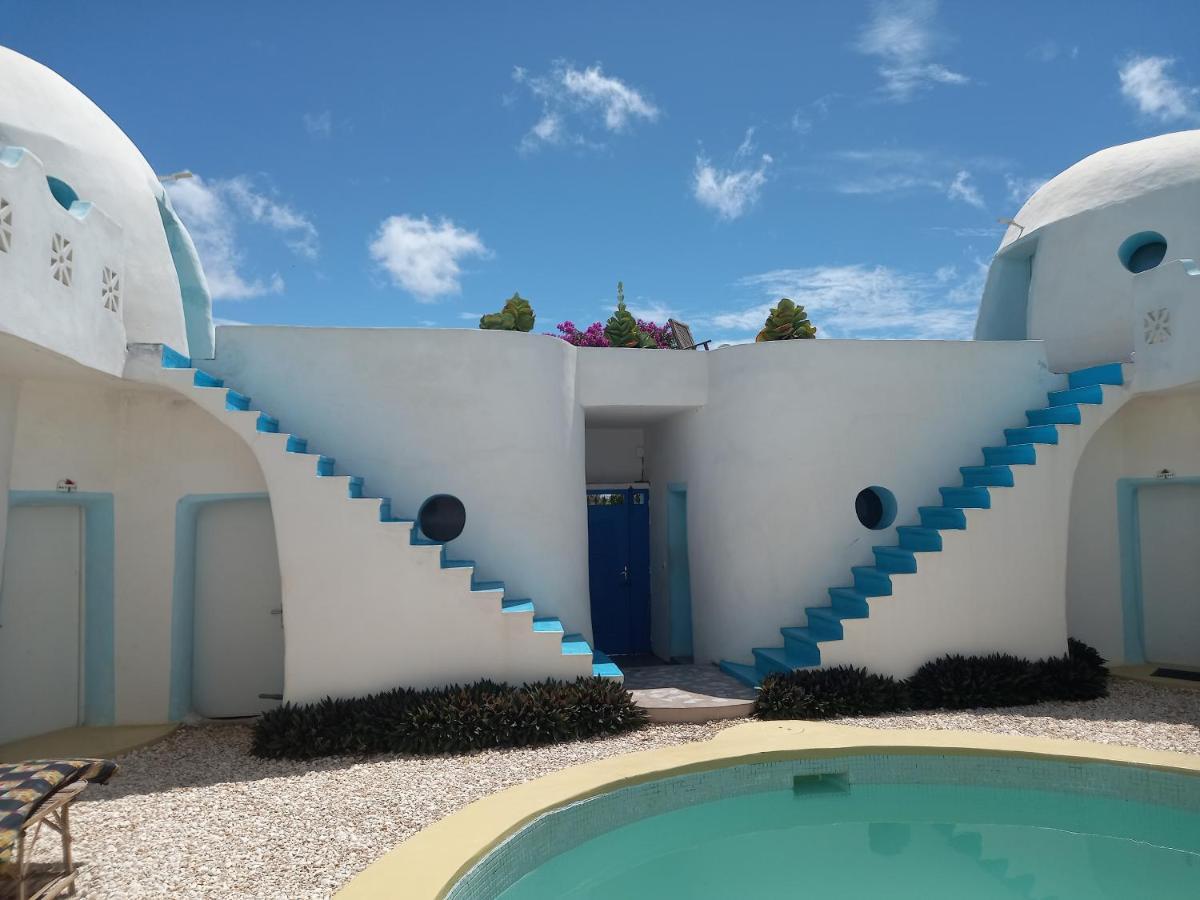La Maison Blanche Deni Biram Ndao Exterior photo